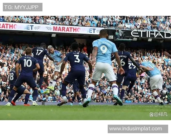 切尔西友谊赛大胜阿森纳补时争议进球引发全场热议