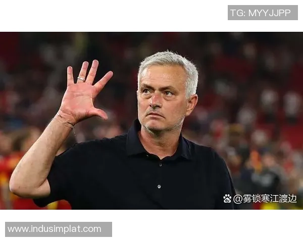 西甲激战巴萨与本菲卡平局红牌事件引发全场热议与十大精彩进球回顾